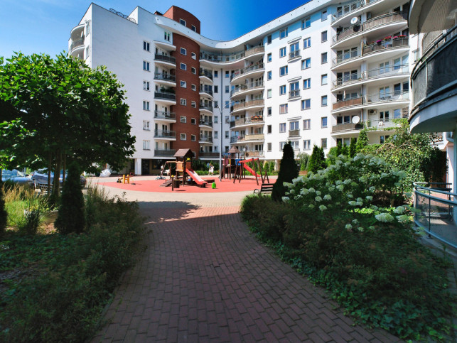Mieszkanie Sprzedaż Warszawa Mokotów Bartycka 17